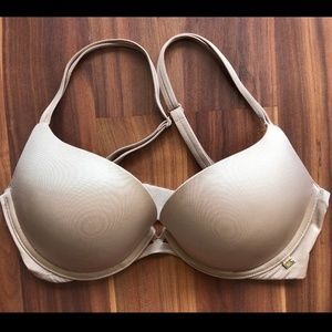 Victoria's Secret Very Sexy Bra – 34D Nude